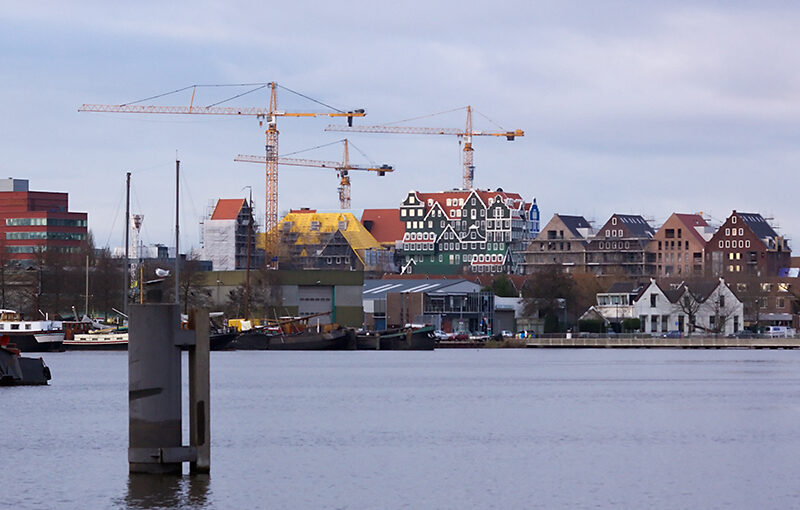 Center of Zaandam this afternoon. They're still very busy with building