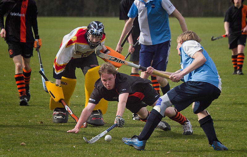 Match on real grass, canceled due to too many injuries and unsportive behaviour.