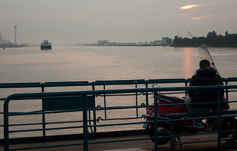 Aug 02 – A ferry sunset