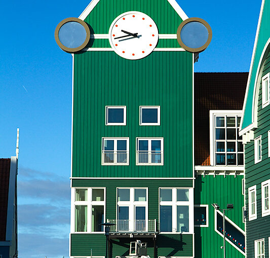 Oct 13 – Station entry