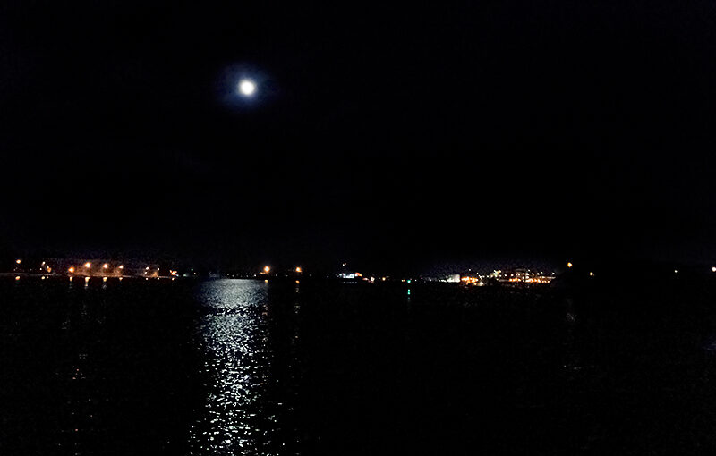 Feb 06 – Full moon on the canal