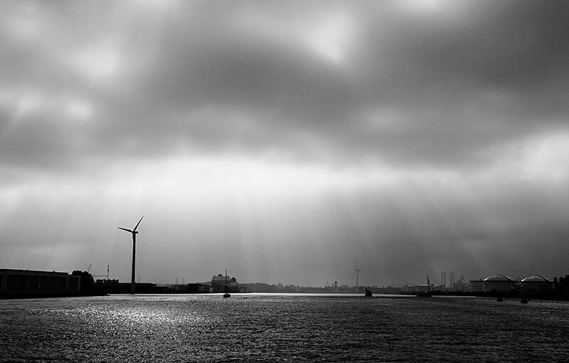 Some nice light on the ferry to work this morning