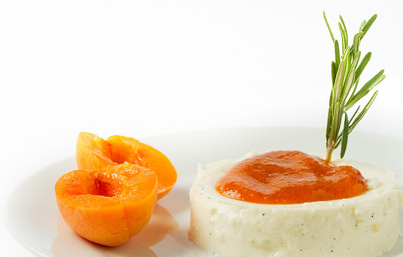 Aug 28 – Apricot