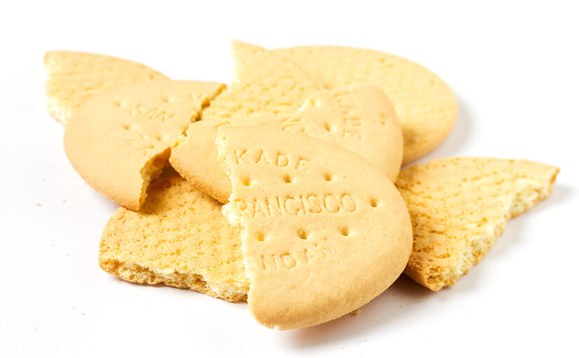 Something went wrong with these cookies. Not sure how or when, but anyway, they still taste very well!