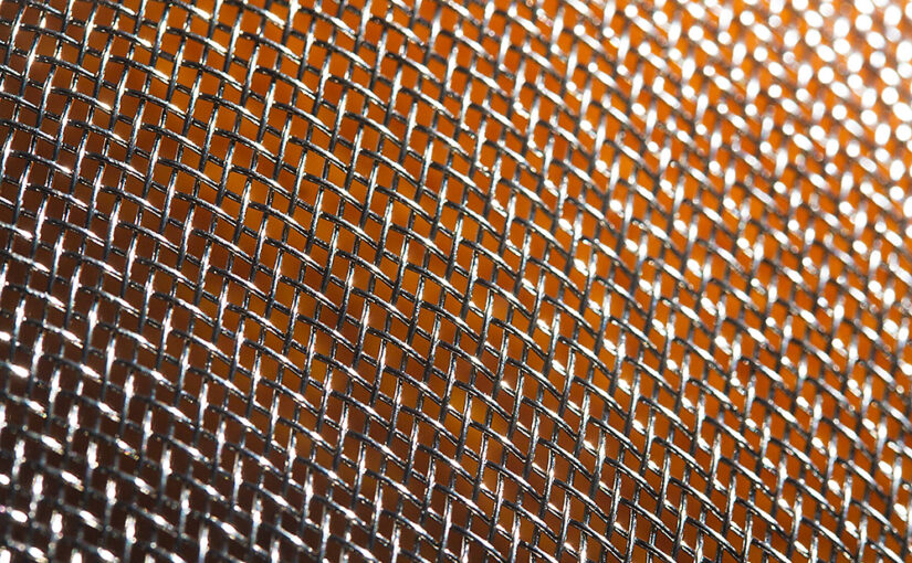 Playing with a sieve and an orange in the (very) late evening.