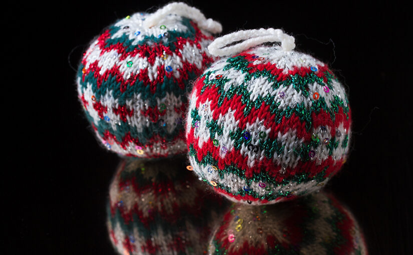 Dec 18 – Christmas balls
