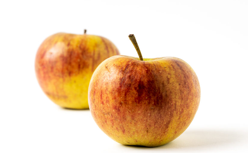 Apr 09 – Apples