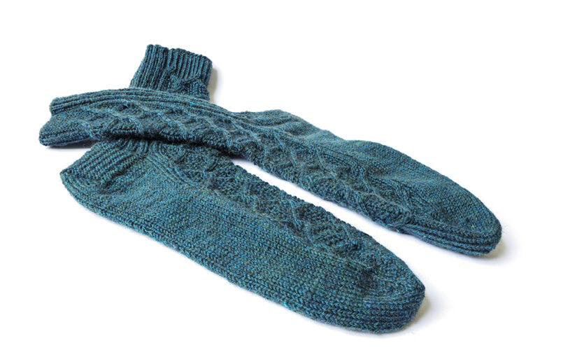 A new pair is ready. This time I'm the lucky one. As always knitted by my wife.