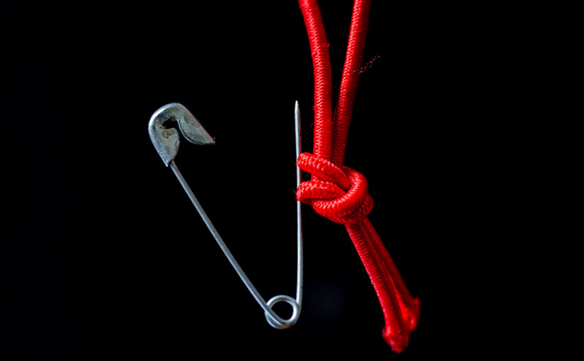 Nov 01 – Red