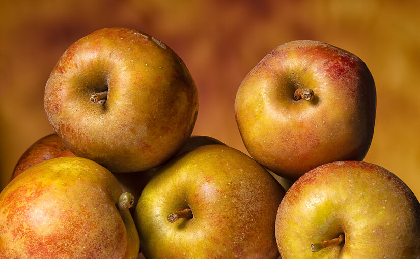 Dec 23 – Apples