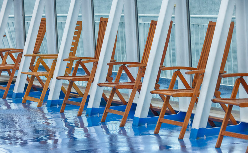 Sep 07 – Empty chairs